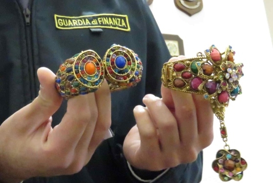 Mafia cinese salta processo per mancanza di traduttori - Galactus Agenzia di Traduzioni Milano